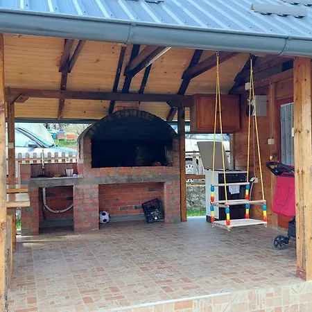 Holiday home Vikendica Obradovic Perucac