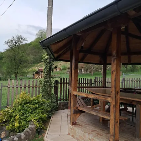 Holiday home Vikendica Obradovic Perucac