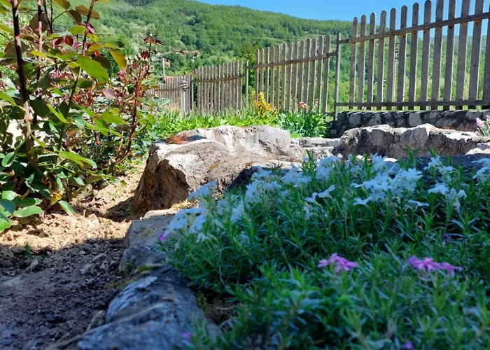 Vikendica Obradovic Feriehus Perucac